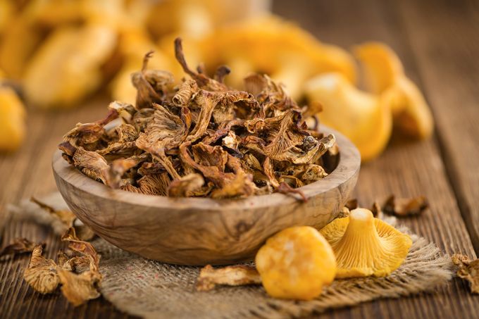 Dried Chanterelles 2 oz.