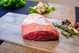 Black Angus Sirloin Cap “Whole Picanha” – Fat On, Premium Marbling