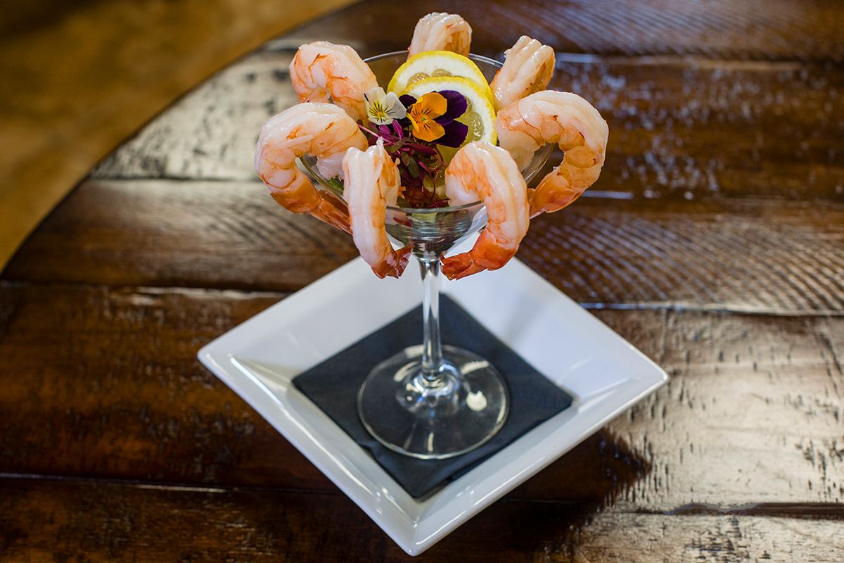 Jumbo Shrimp Cocktail (2lb Tray)