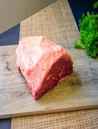 Wagyu Sirloin Cap Fat On “Picanha” BMS 4-5